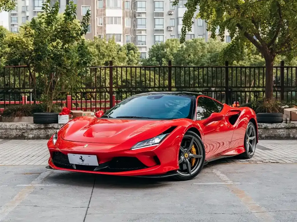 Ferrari F8 — фото 1