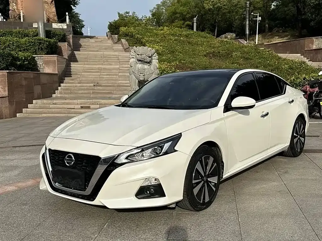 Nissan Teana 2023 из CN, фото 2