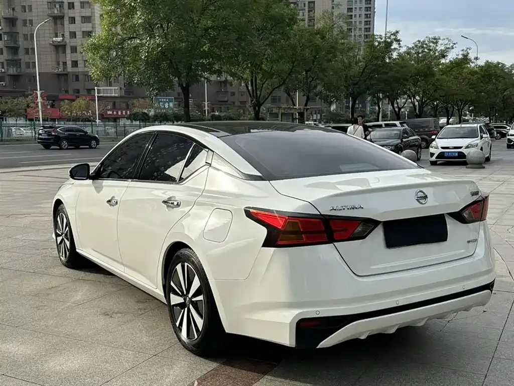 Nissan Teana 2023 из CN, фото 7