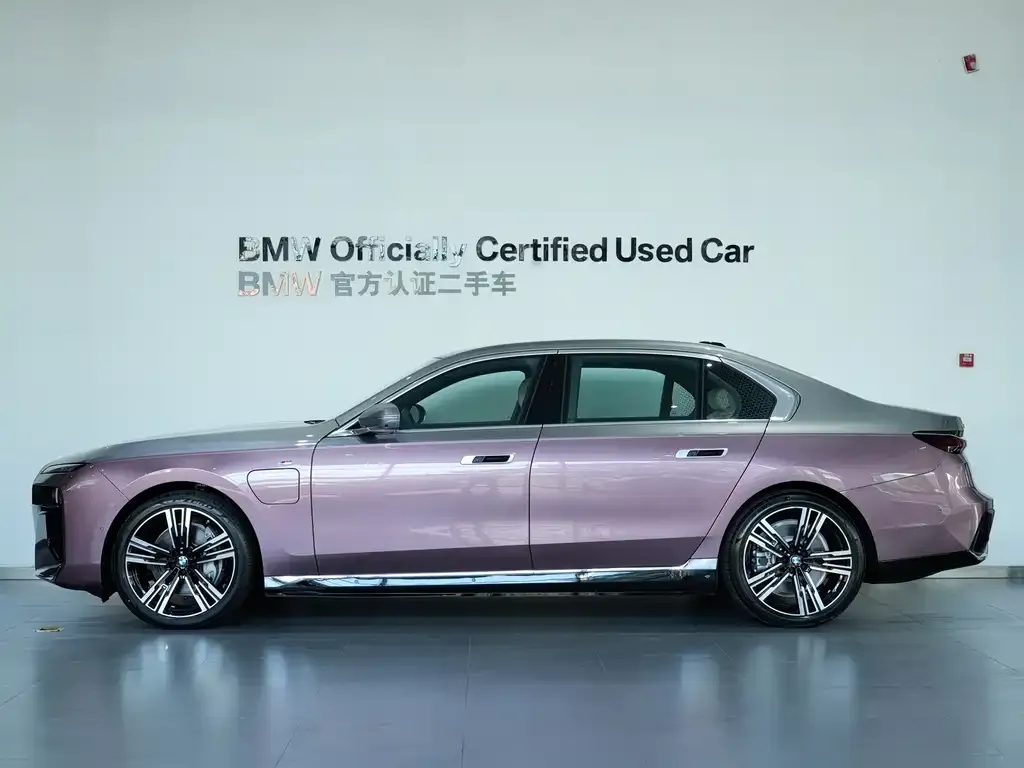 BMW i7 2025 из CN, фото 2