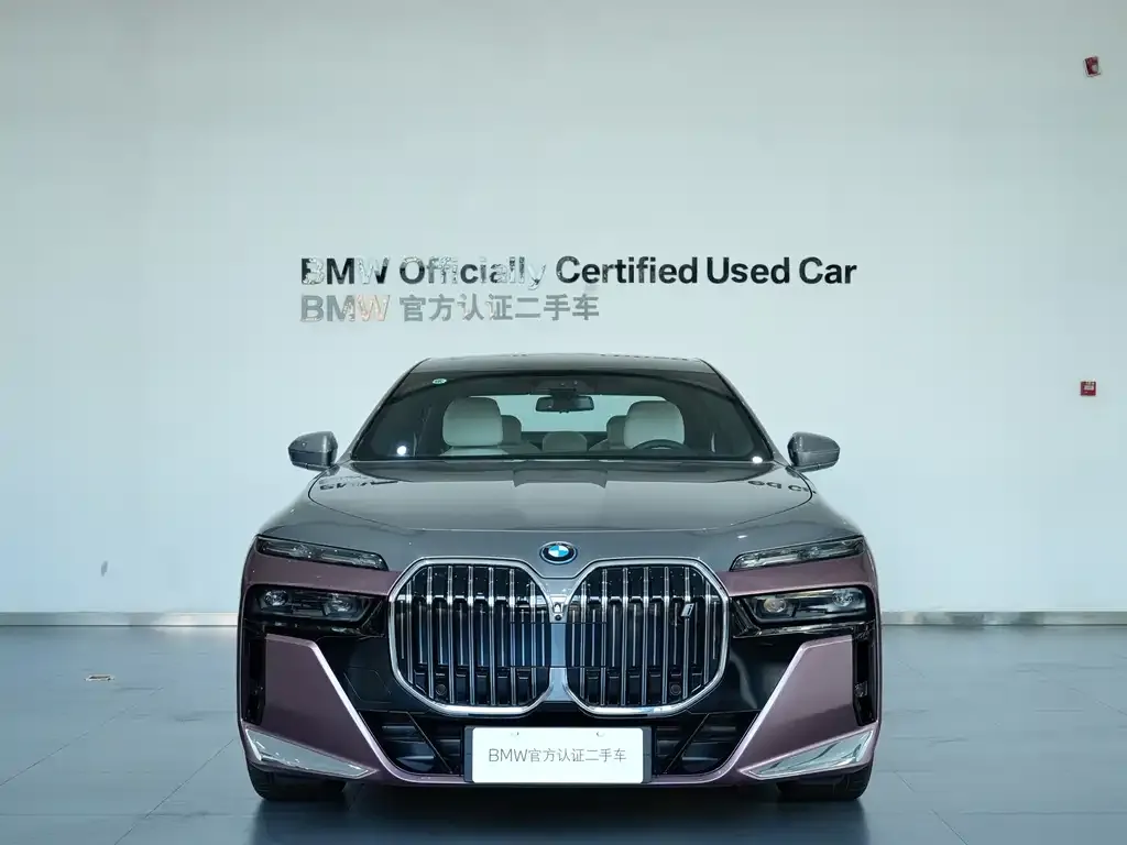 BMW i7 2025 из CN, фото 4