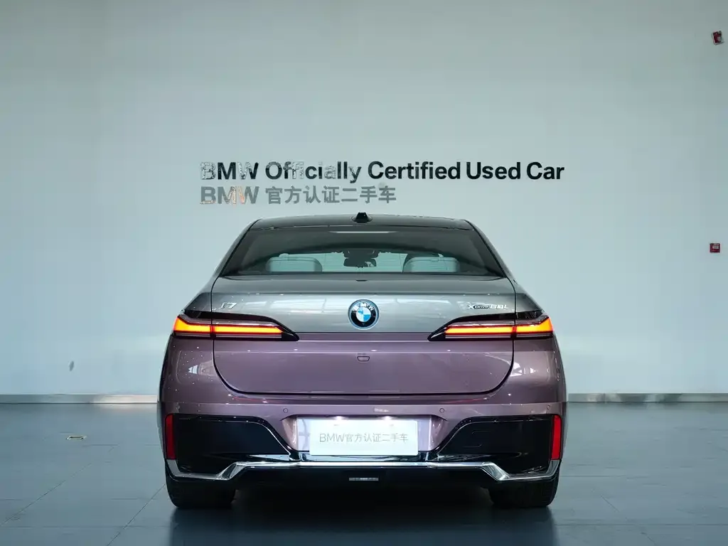 BMW i7 2025 из CN, фото 6