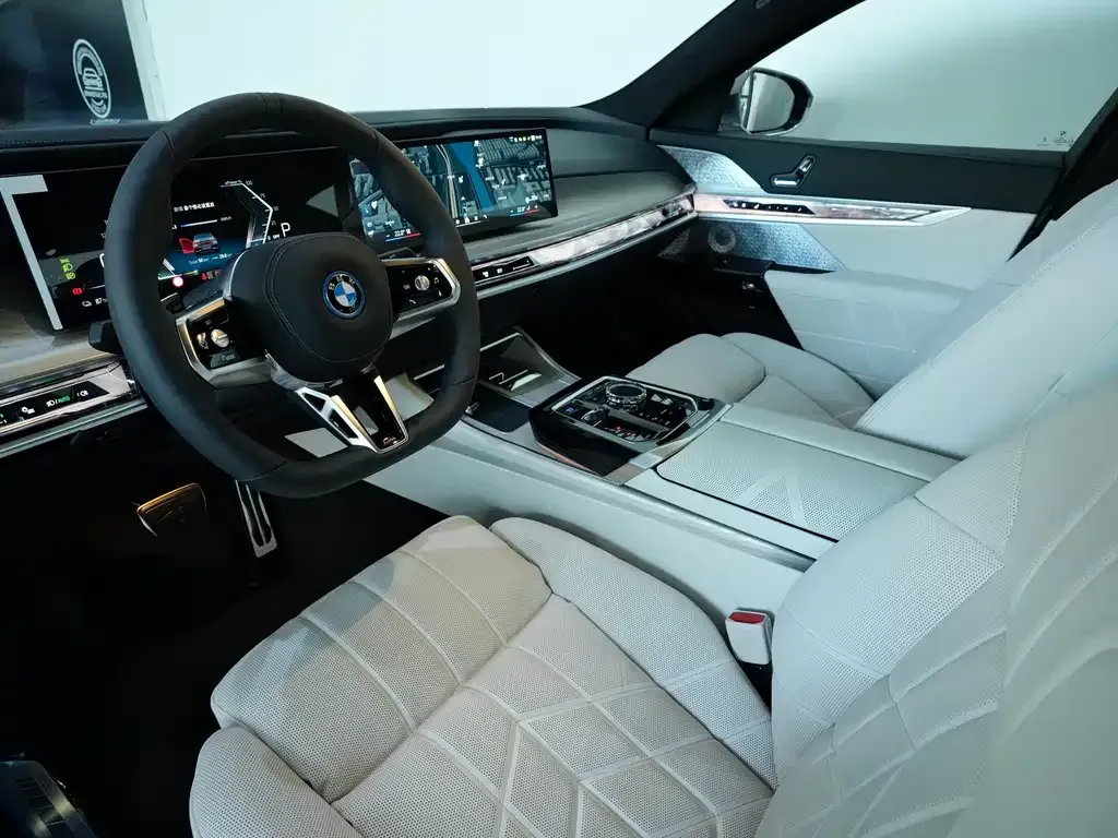BMW i7 2025 из CN, фото 7