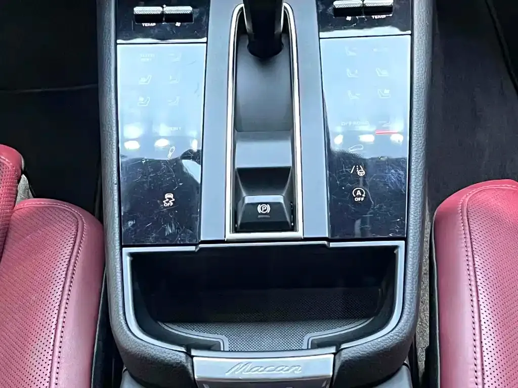 Porsche Macan 2023 из CN, фото 8