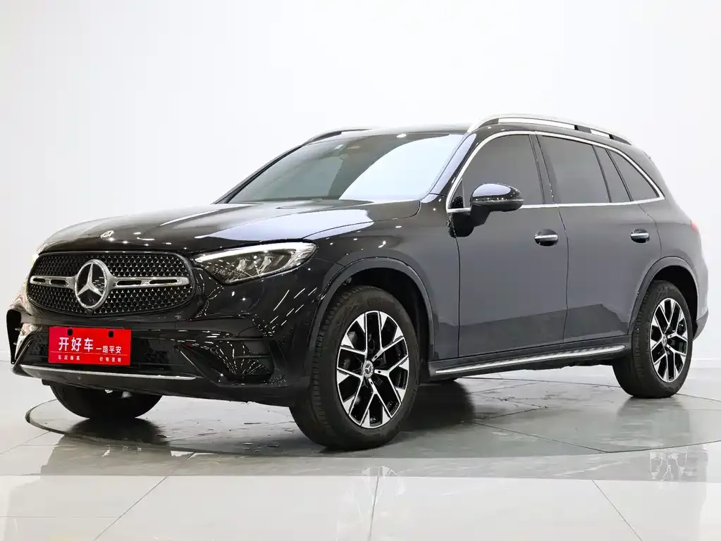 Mercedes-Benz GLC — фото 1