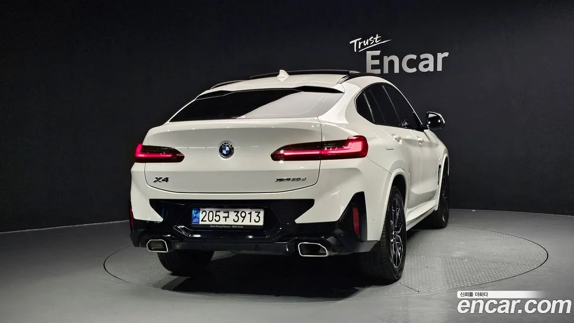 BMW X4 2023 из KR, фото 4