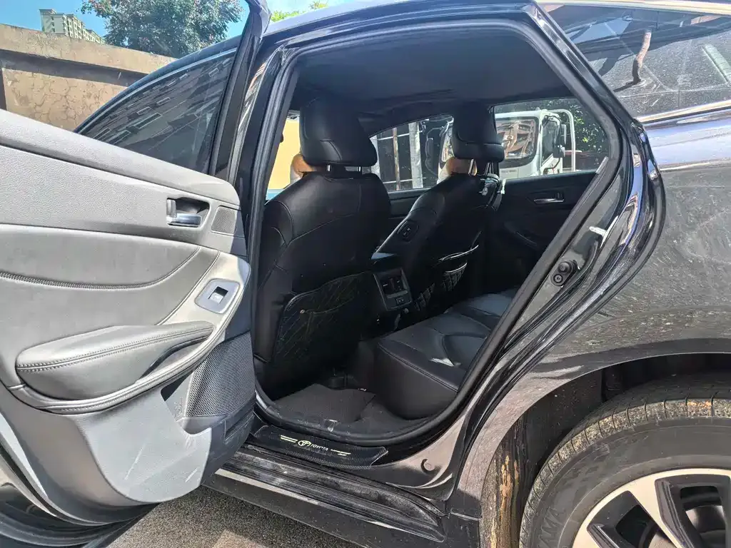 Toyota Avalon 2023 из CN, фото 7