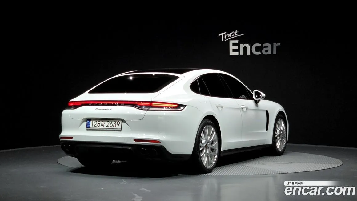 Porsche Panamera — фото 2