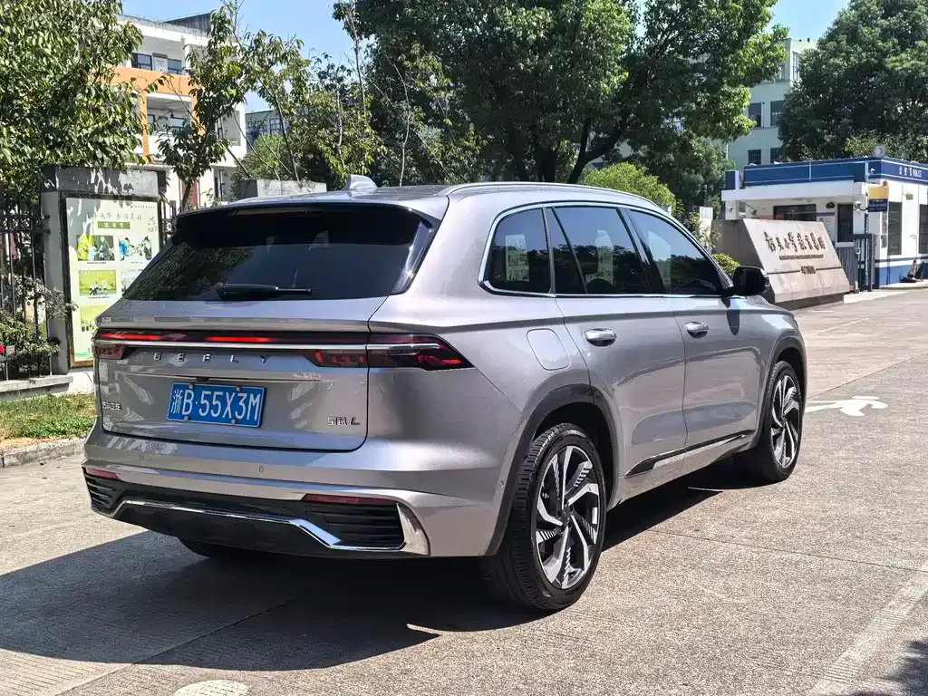 Geely Xingyue L — фото 4
