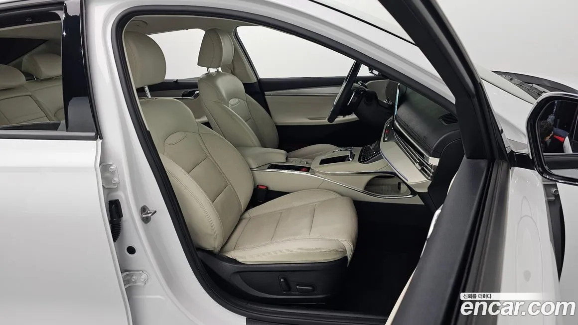 Hyundai Grandeur — фото 10