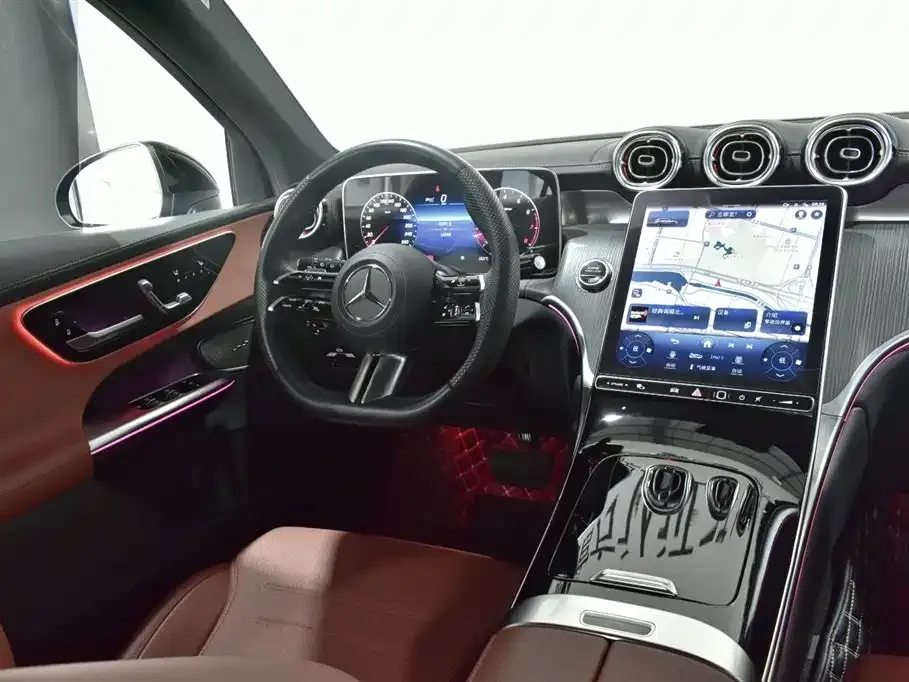 Mercedes-Benz GLC 2024 из CN, фото 7
