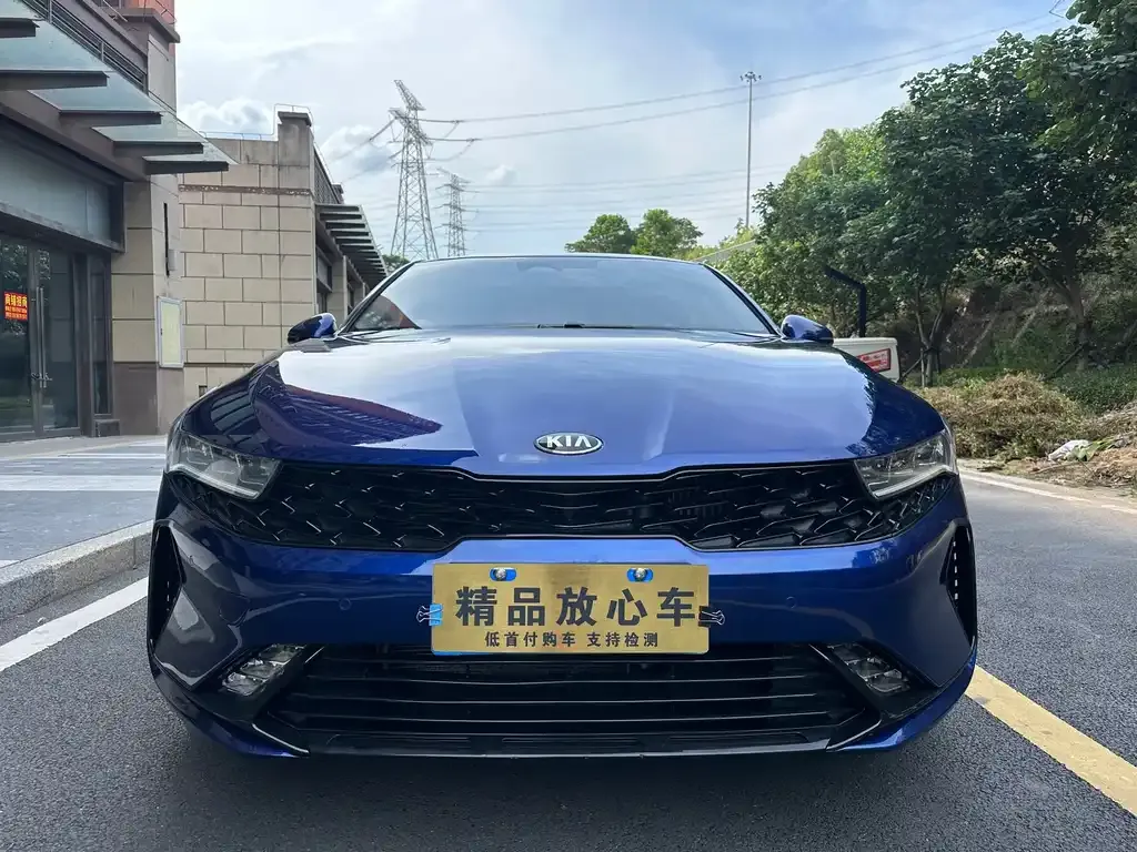 Kia K5 2021 из CN, фото 1