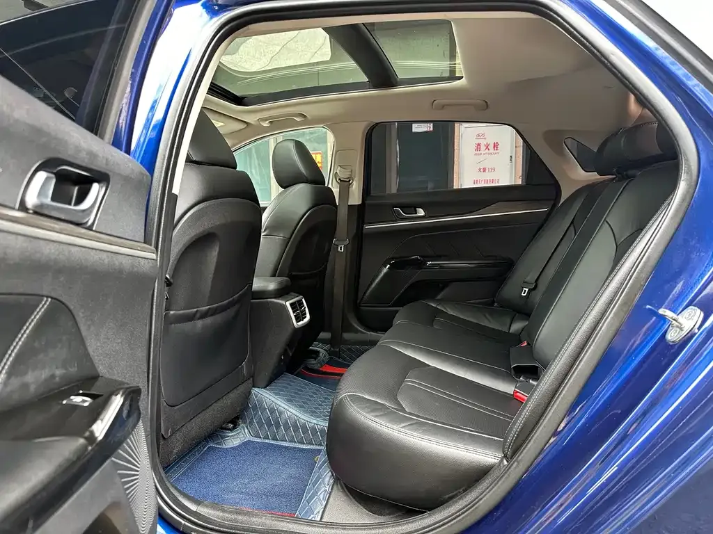 Kia K5 2021 из CN, фото 10