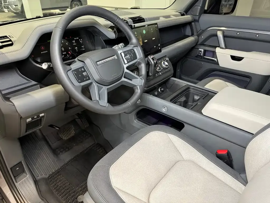 Land Rover Defender 2024 из CN, фото 8