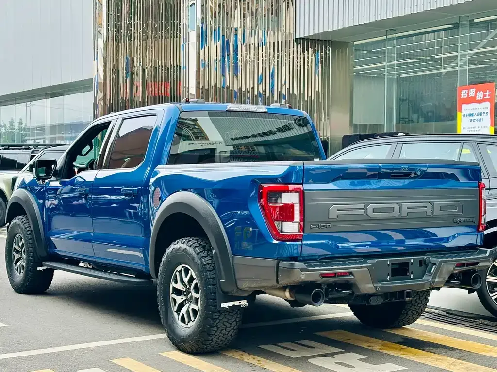 Ford F-150 Raptor — фото 4
