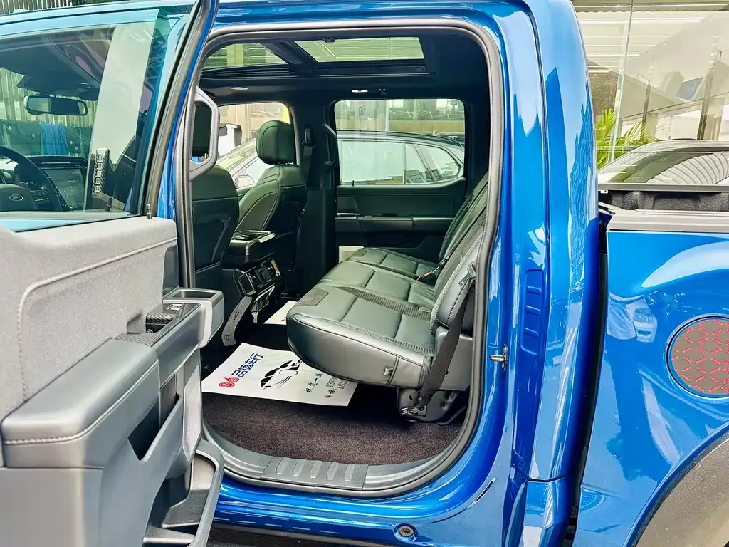 Ford F-150 Raptor — фото 7