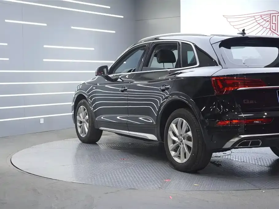 Audi Q5L 2022 из CN, фото 5