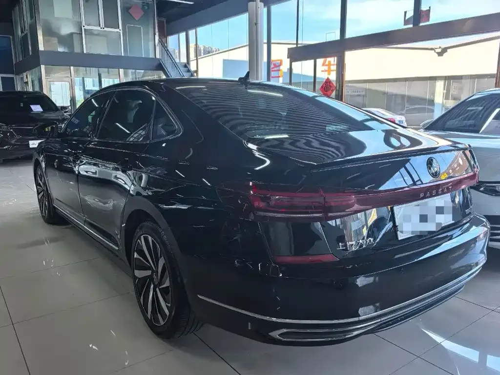 Volkswagen Passat 2022 из CN, фото 3