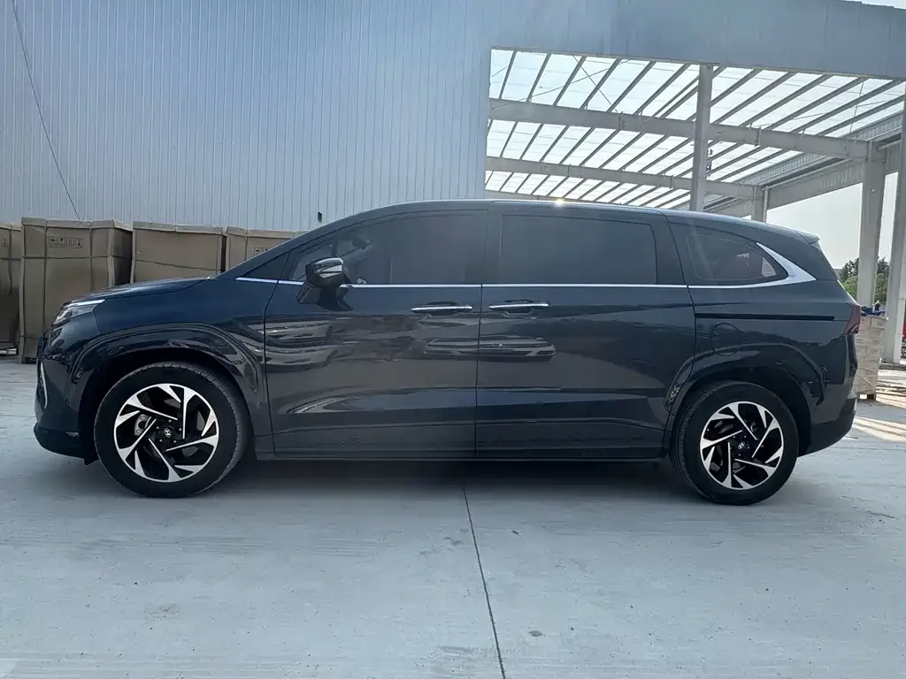 Hyundai Custo 2022 из CN, фото 4