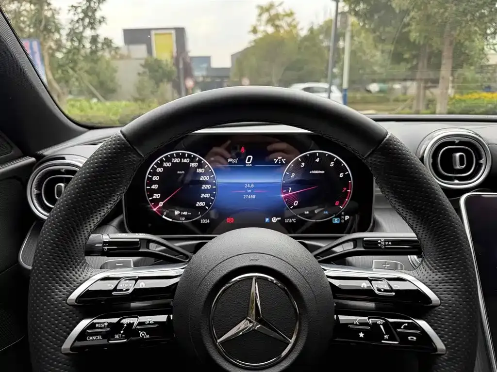 Mercedes-Benz C-Class — фото 4