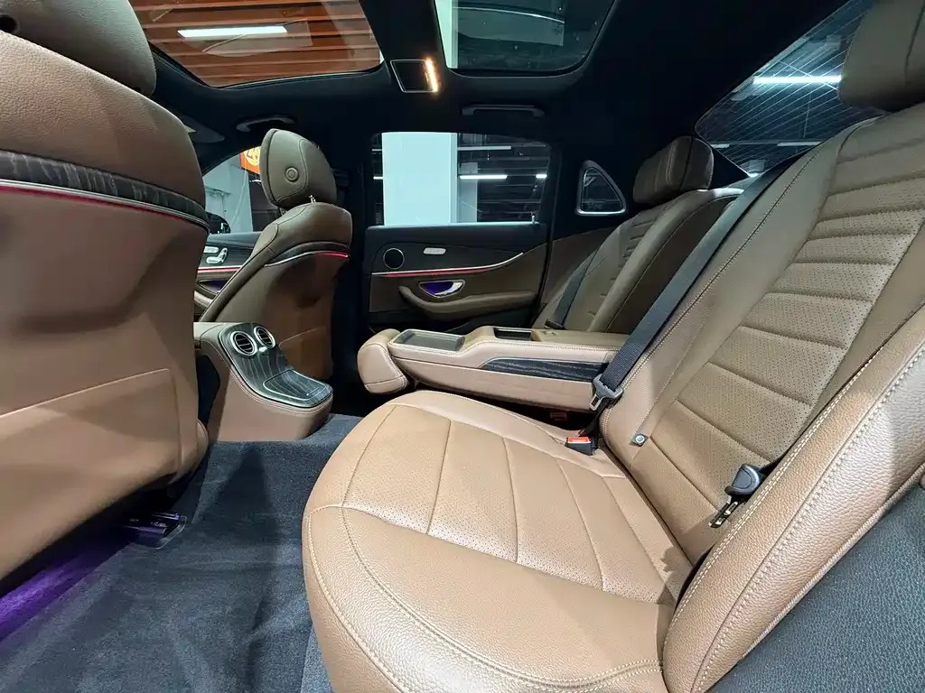 Mercedes-Benz E-Class 2021 из CN, фото 9