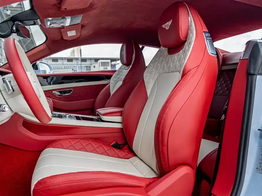 Bentley Continental 2023 из CN, фото 10