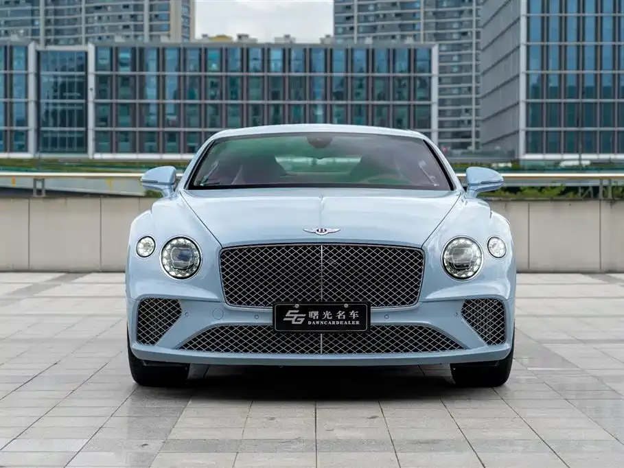 Bentley Continental 2023 из CN, фото 2