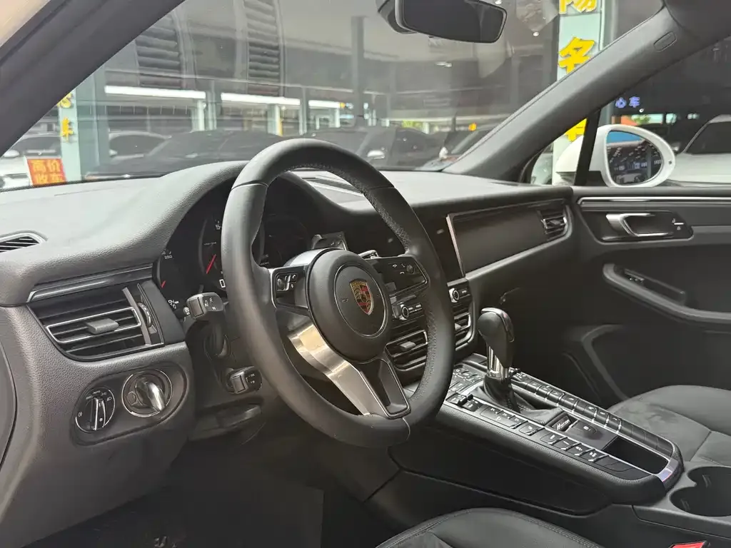 Porsche Macan 2021 из CN, фото 7