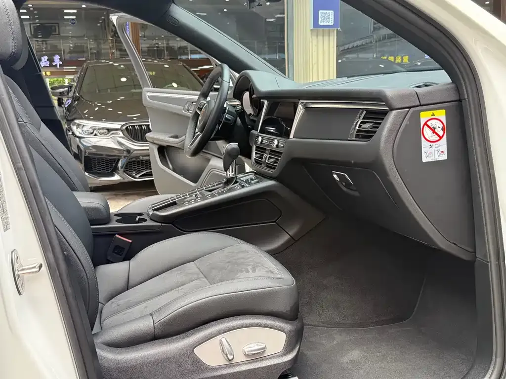 Porsche Macan 2021 из CN, фото 9