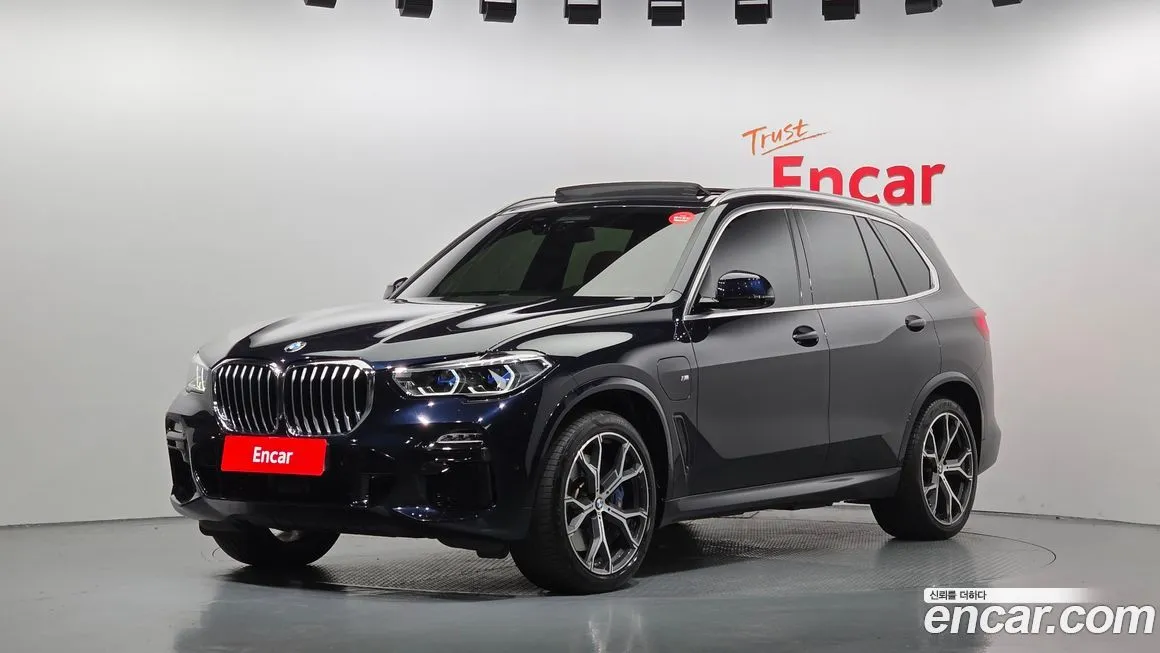 BMW X5 — фото 1