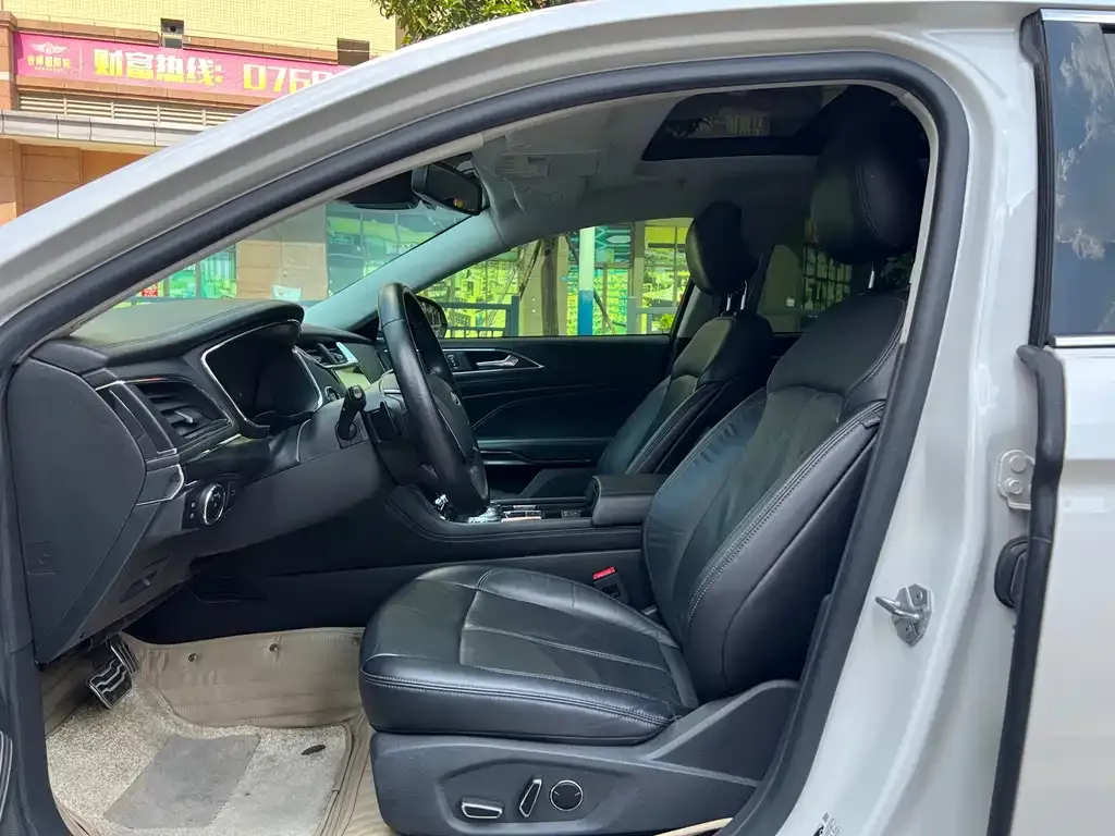 Ford Taurus 2021 из CN, фото 8