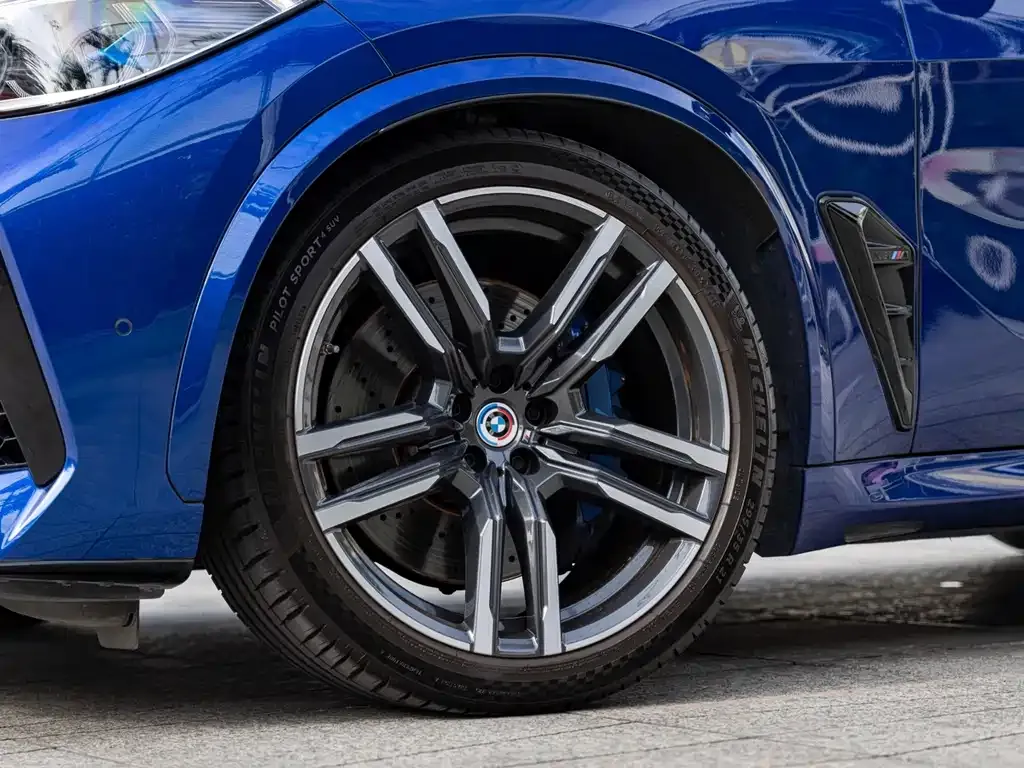 BMW X5 M 2023 из CN, фото 8