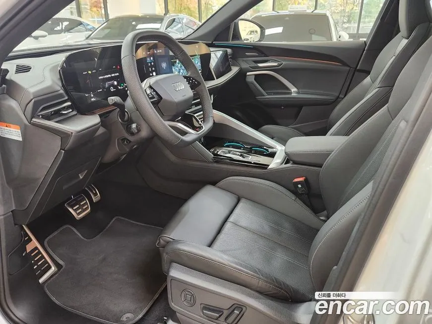 Audi Q5 2025 из KR, фото 7