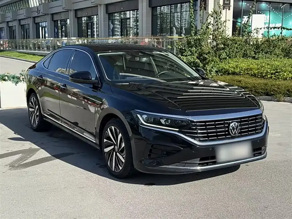 Volkswagen Passat — фото 5