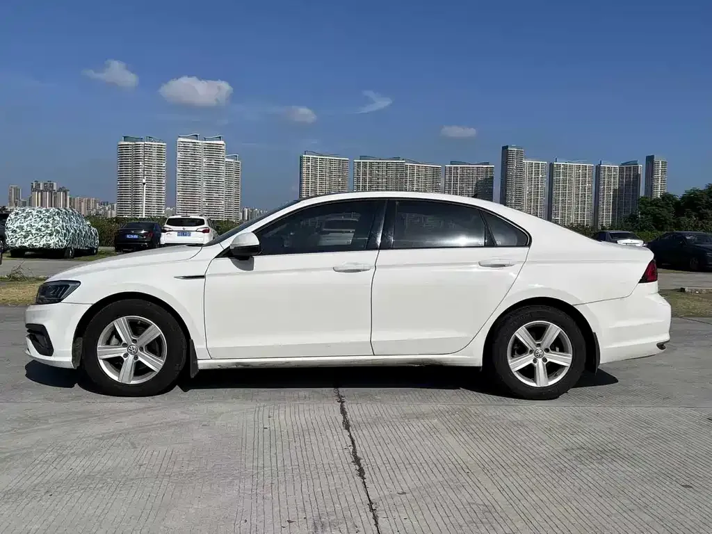 Volkswagen Lamando 2021 из CN, фото 3