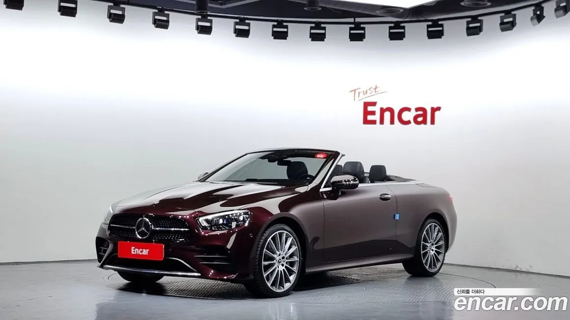 Mercedes-Benz E-Class — фото 1