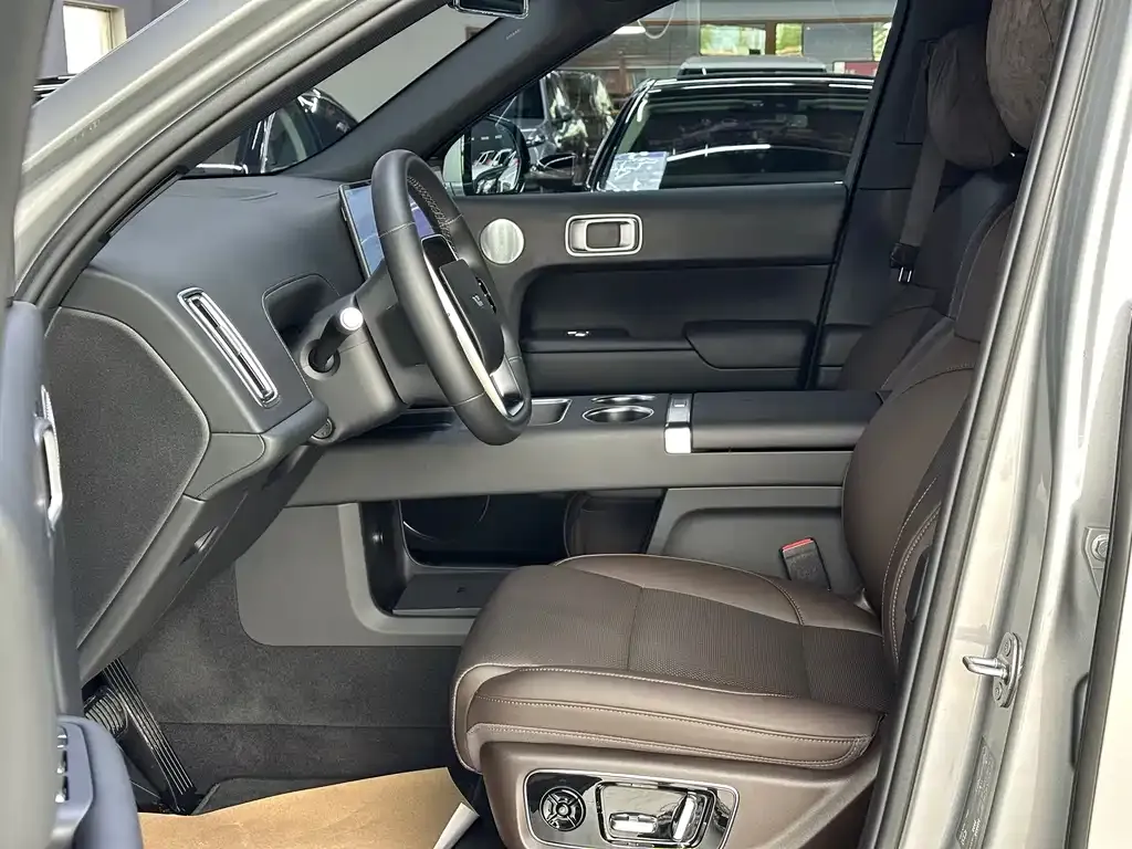Li Auto L9 2024 из CN, фото 7