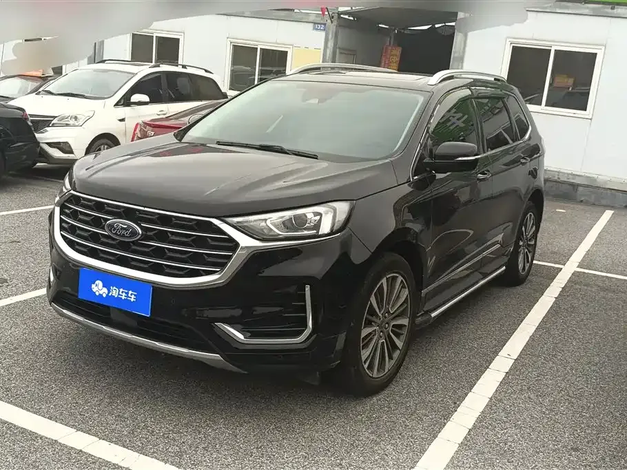 Ford Edge 2022 из CN, фото 1
