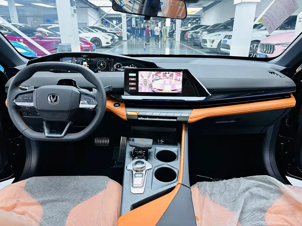 Changan UNI-V 2025 из CN, фото 6