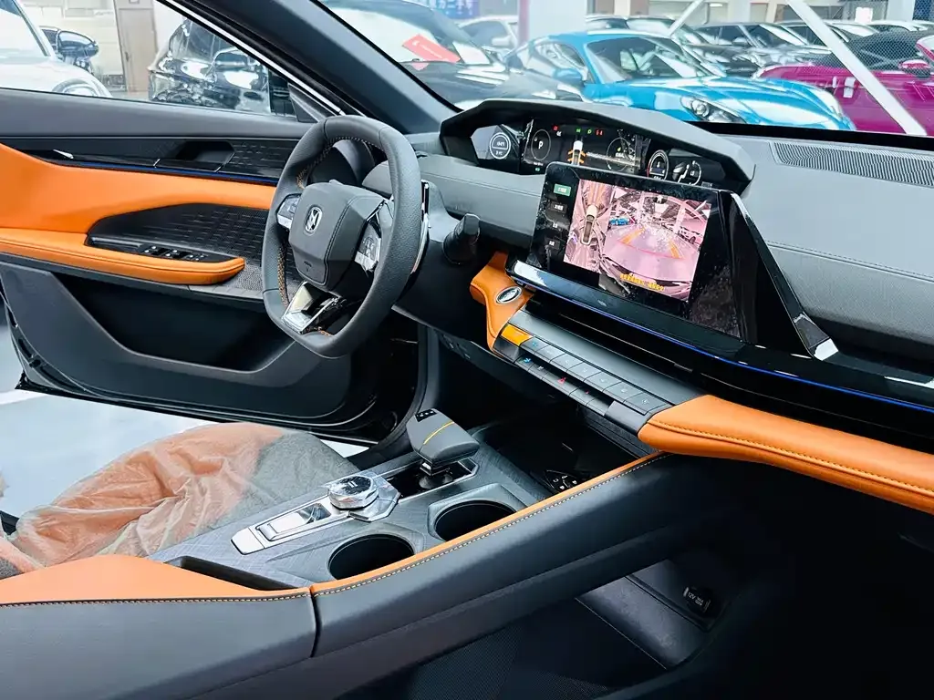 Changan UNI-V 2025 из CN, фото 7