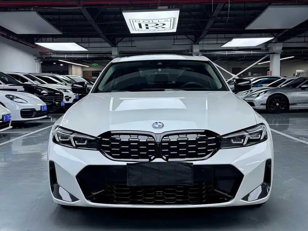 BMW 3 Series 2024 из CN, фото 2