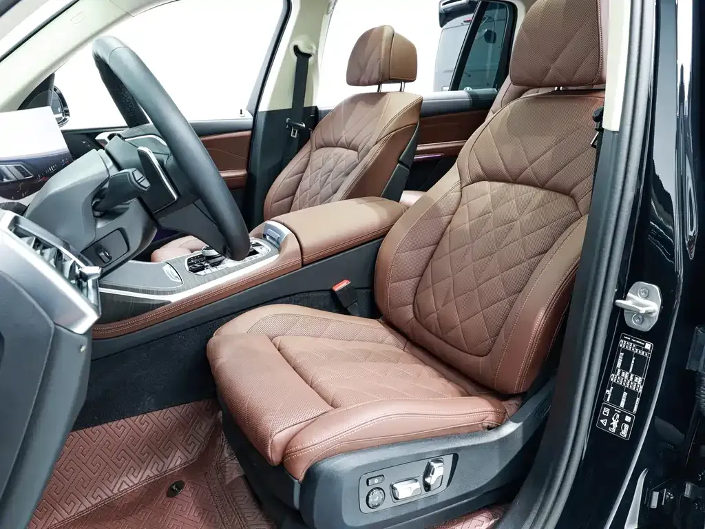 BMW X7 2024 из CN, фото 10