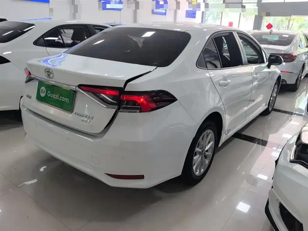 Toyota Corolla 2022 из CN, фото 7