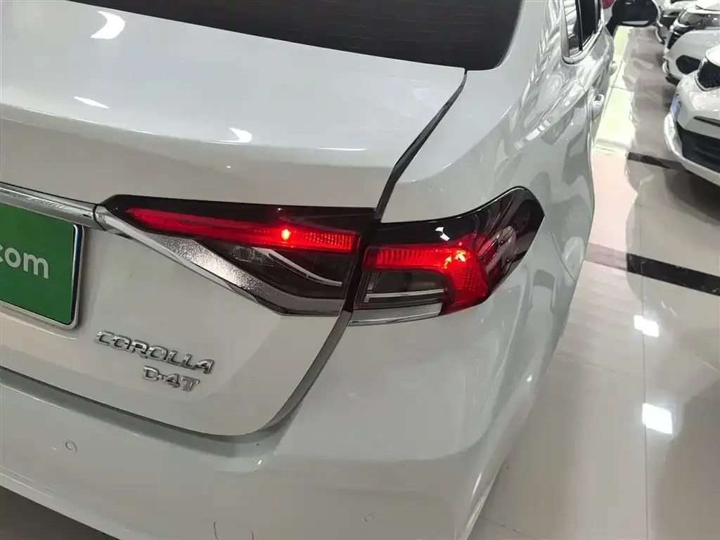 Toyota Corolla 2022 из CN, фото 8