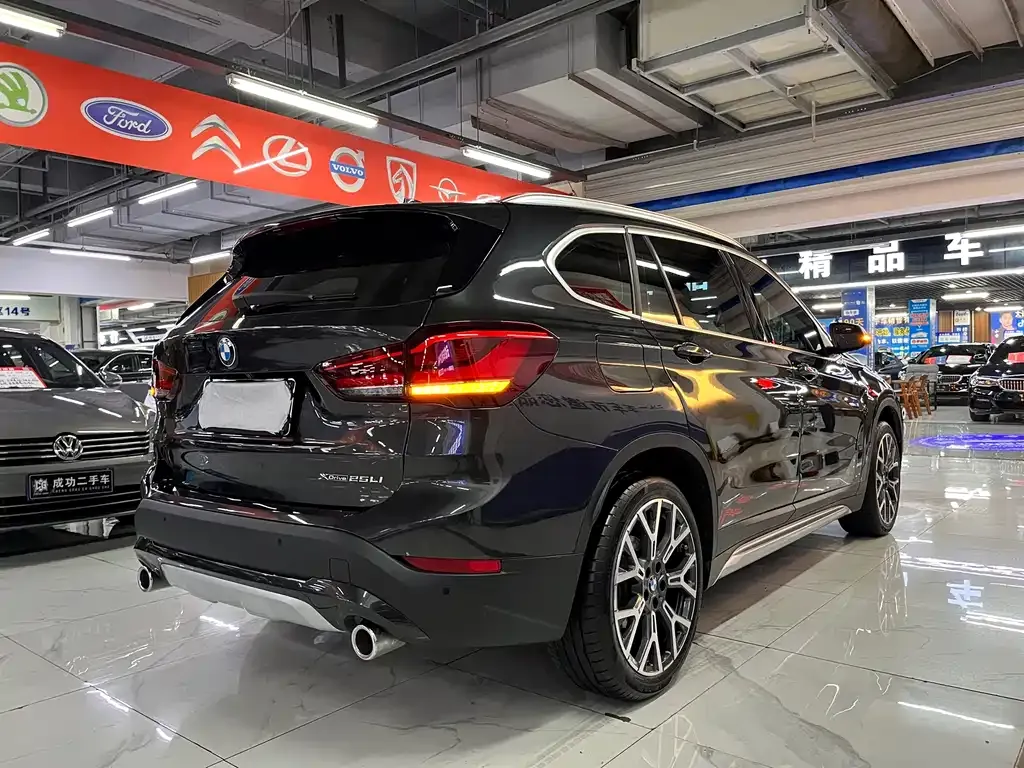 BMW X1 2021 из CN, фото 5