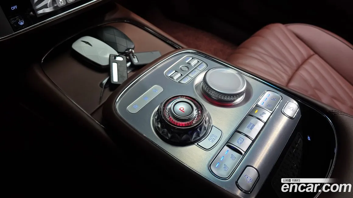 Genesis G90 — фото 9