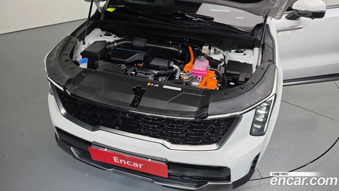 Kia Sorento — фото 6
