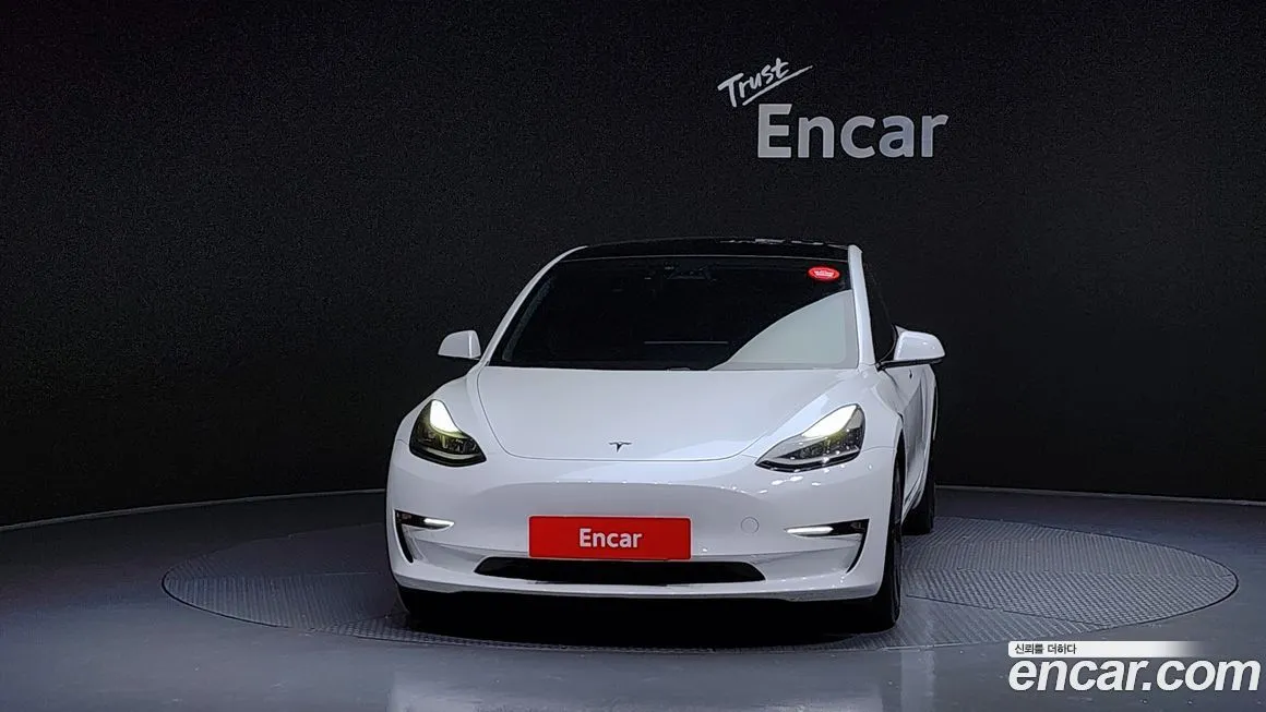 Tesla Model 3 2021 из KR, фото 3