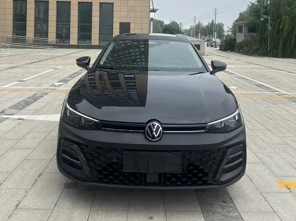 Volkswagen Passat — фото 2