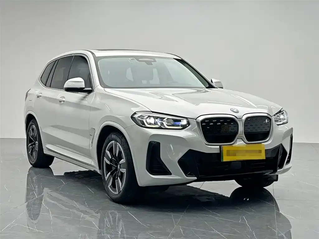 BMW iX3 2024 из CN, фото 8